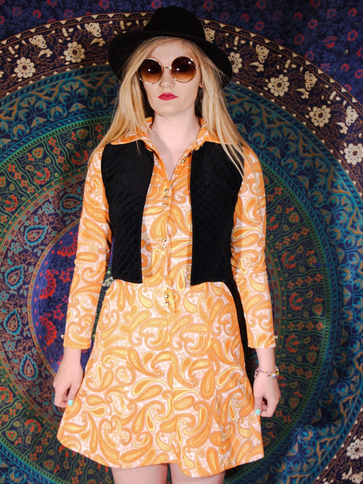 Black Velvet Cropped Vintage 70's Waistcoat