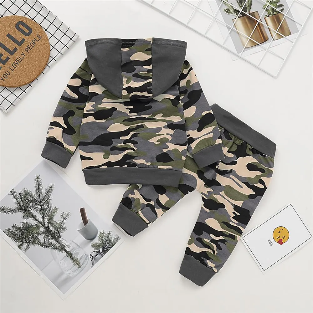 Boys Camo Letter Printed Hooded Tops & Trousers