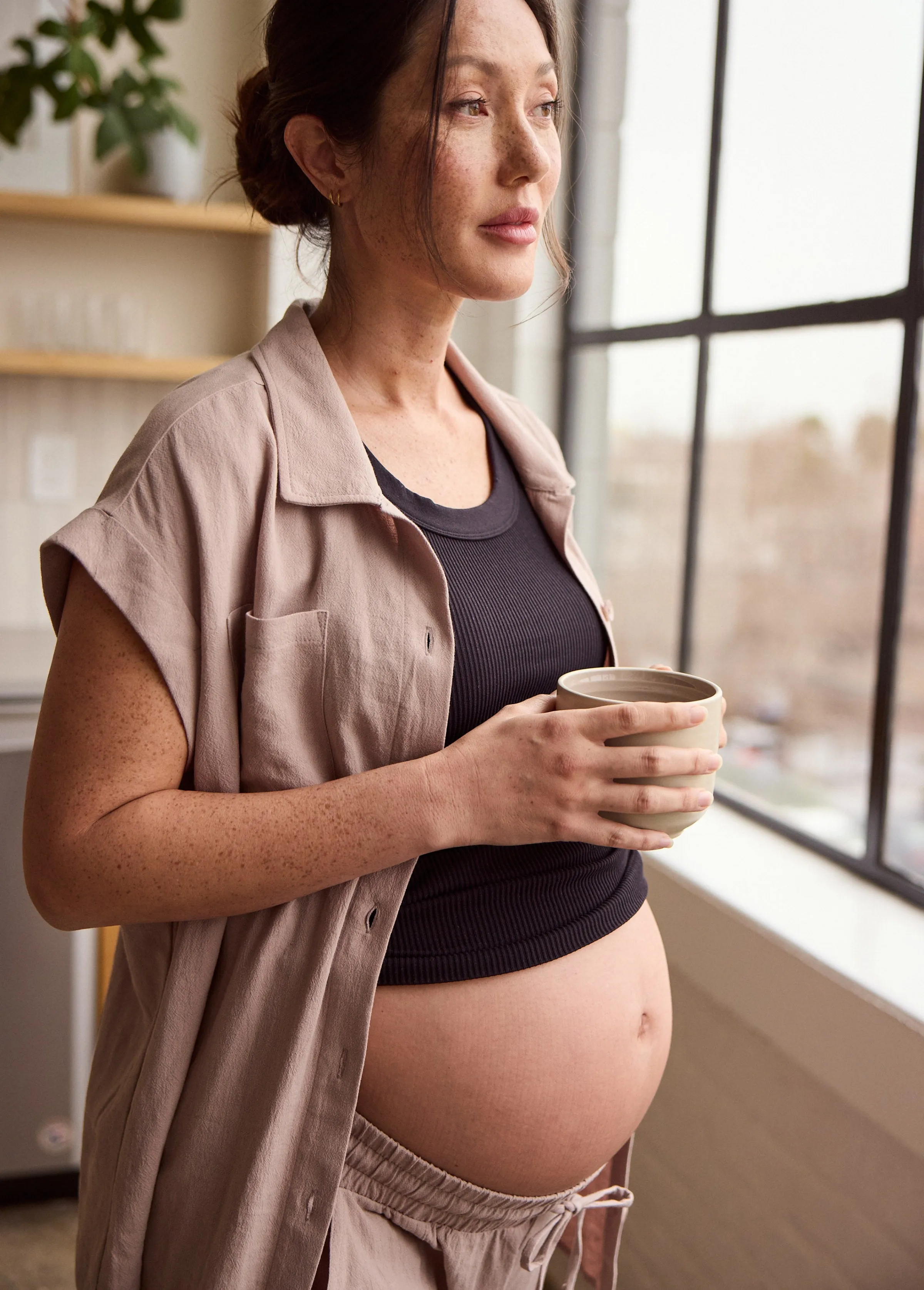 Breezy Linen Maternity Shirt Short Sleeve Button Up