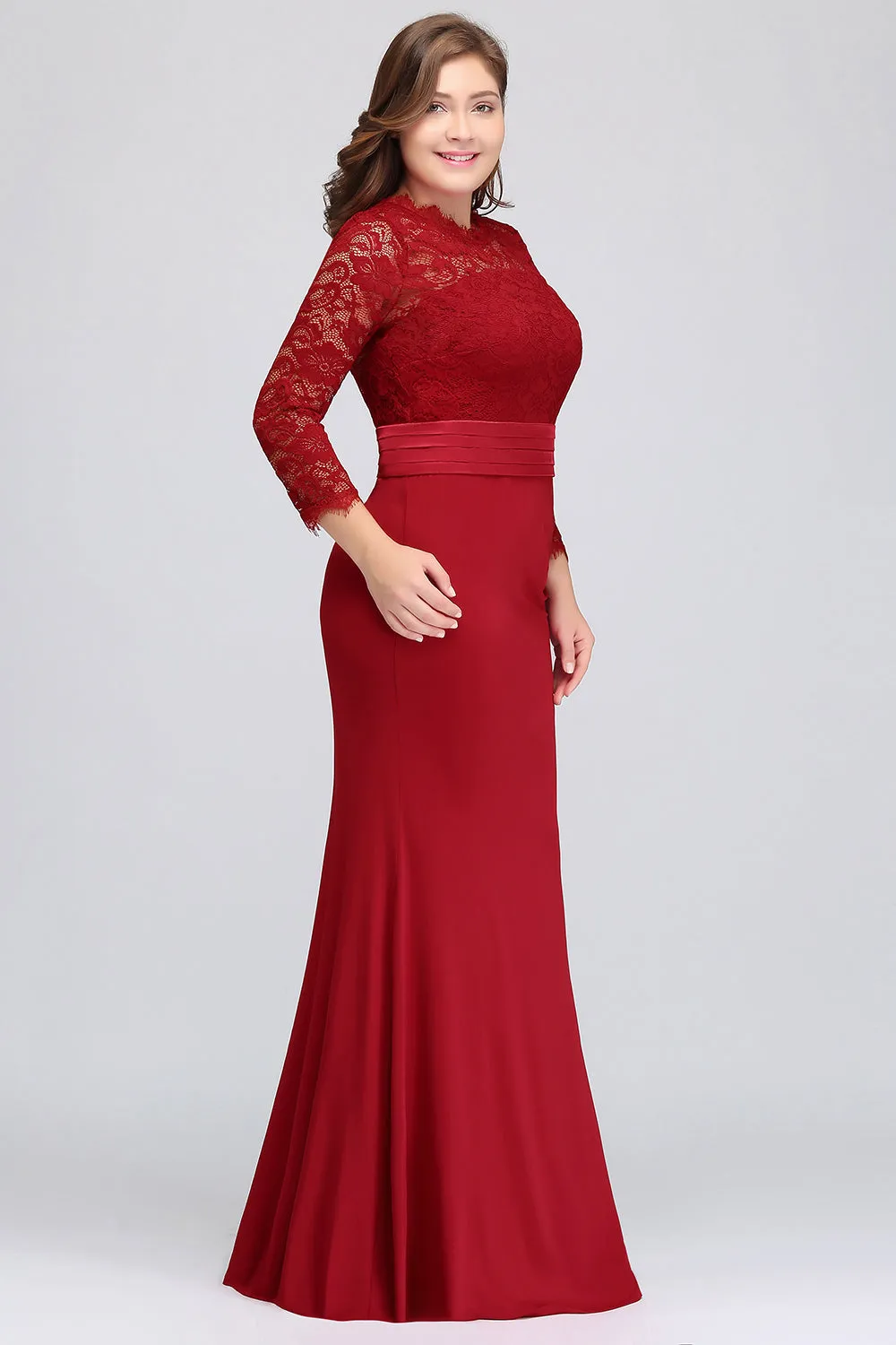 Charming Plus Sizes Long Lace Mermaid Bridesmaid Dress with Sleeves
