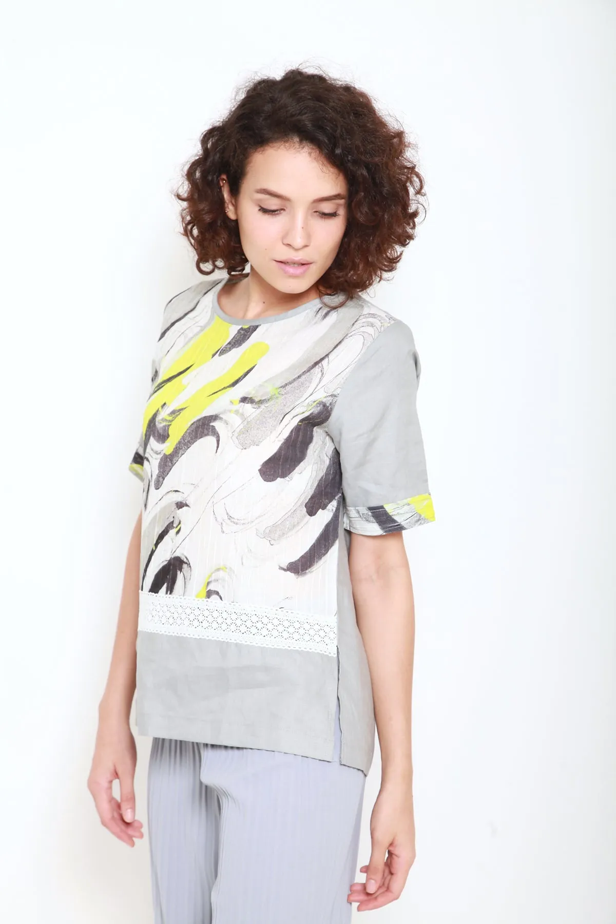 Daffodil Tropics Blouse