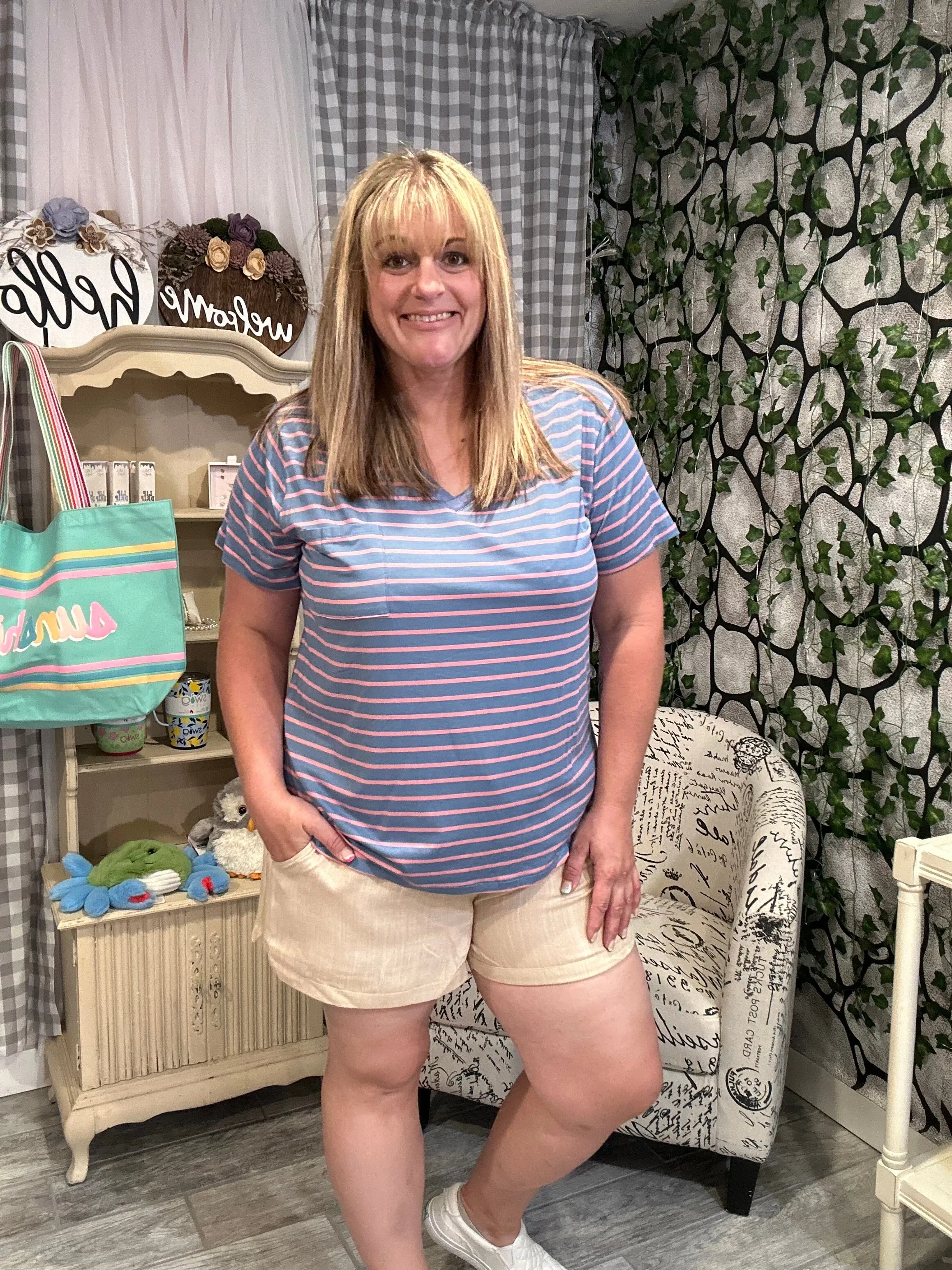 Dolphin Shorts with Side Pockets
