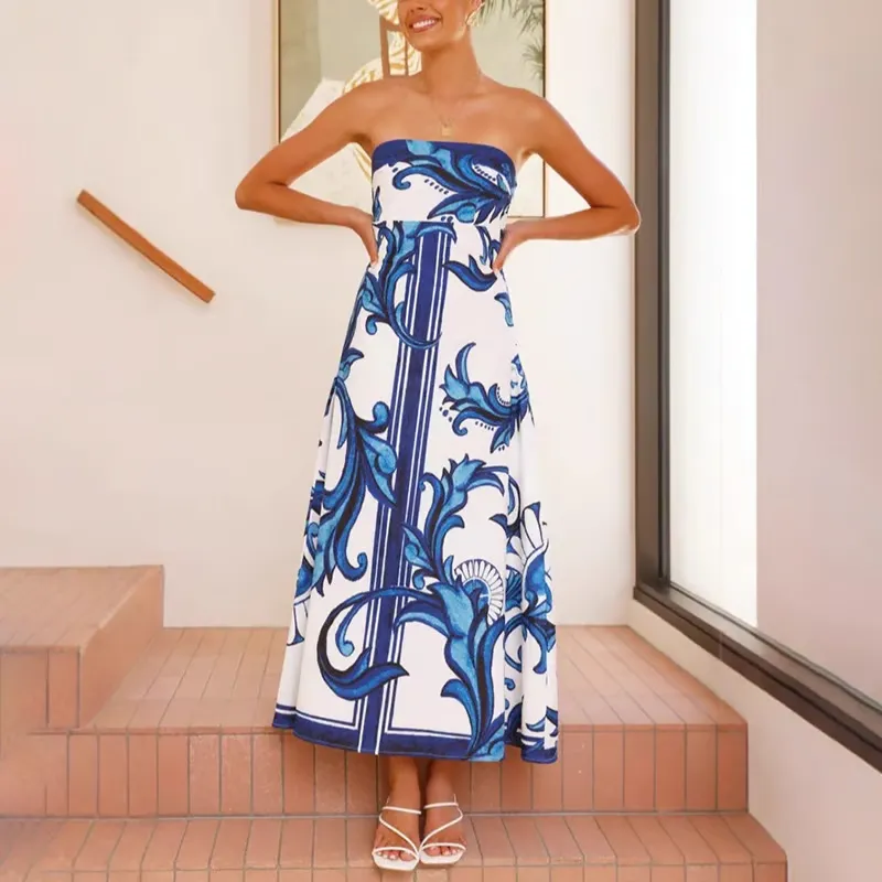Eya - Chic Floral Print Maxi Dress