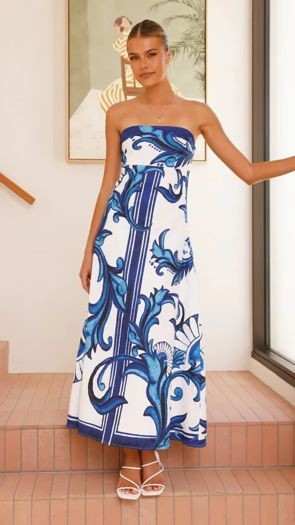Eya - Chic Floral Print Maxi Dress