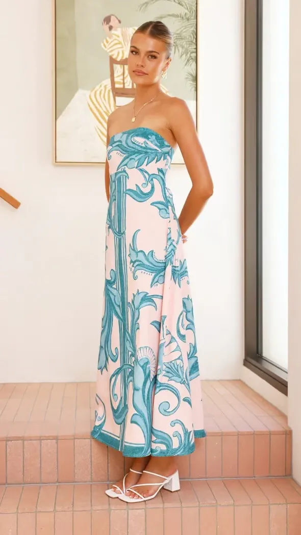 Eya - Chic Floral Print Maxi Dress