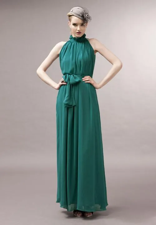 High-neck Sleeveless Halter Lace Up Pleated Solid Bohemian Dress
