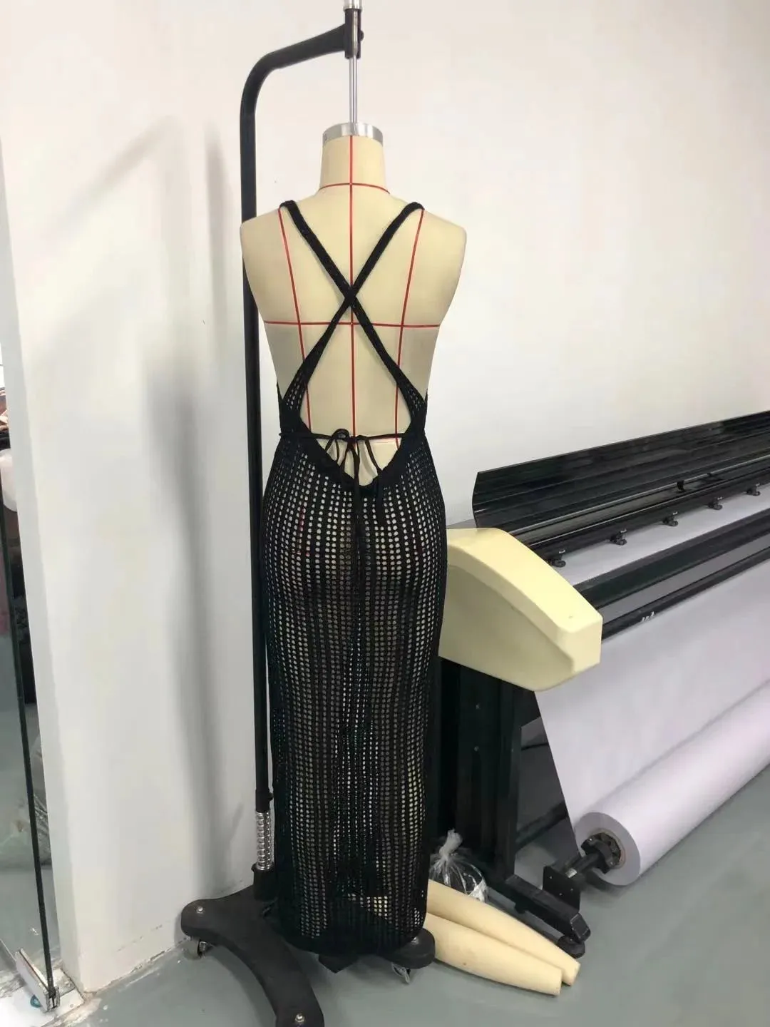 Hollow Sleeveless Bikini Cover Up