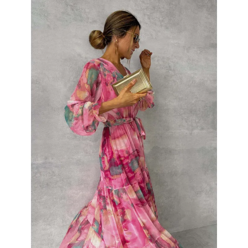 Joyce | Chic Floral V-Neck Dress