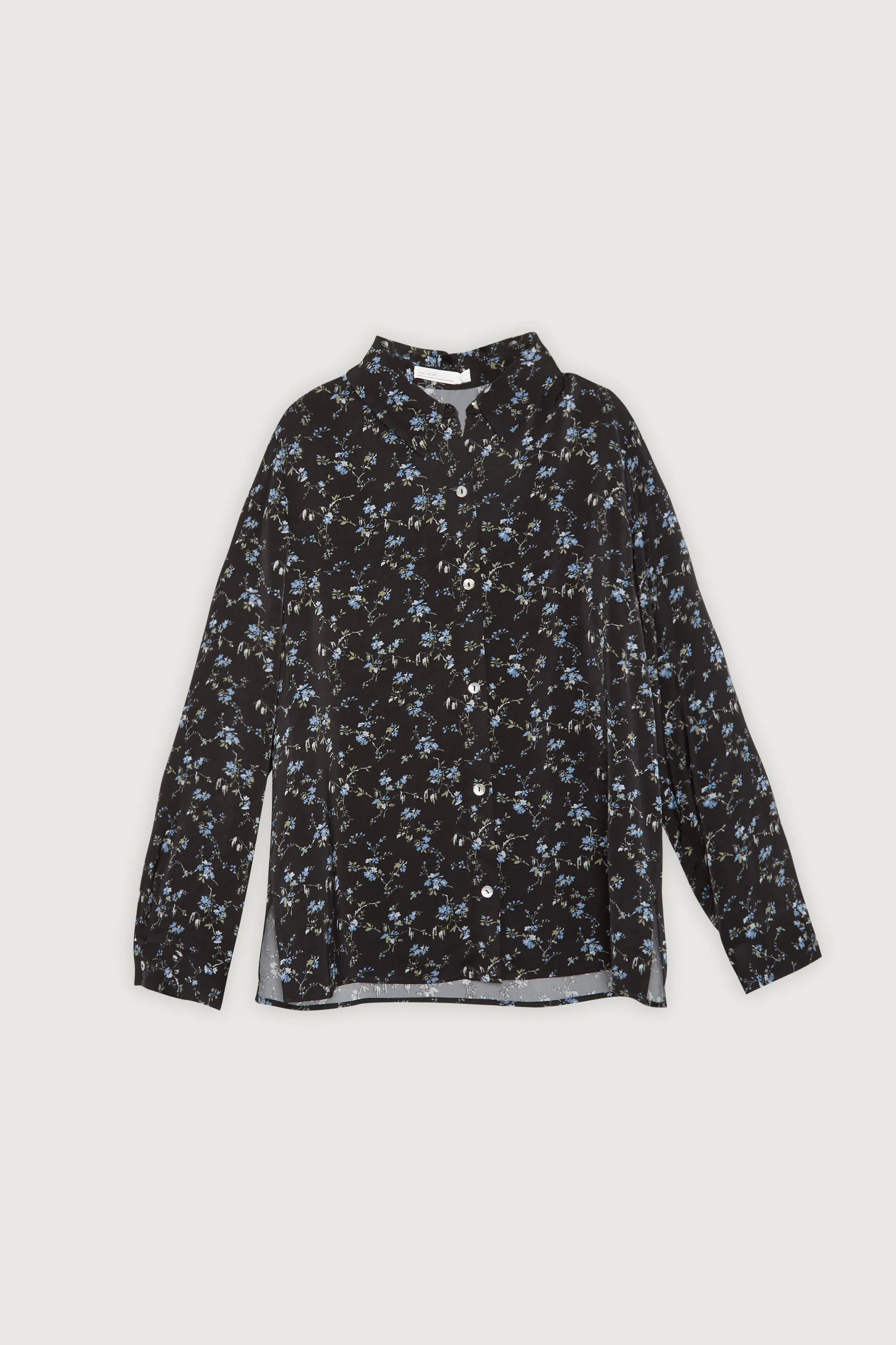 PRINTED SATIN BUTTON-UP BLOUSE