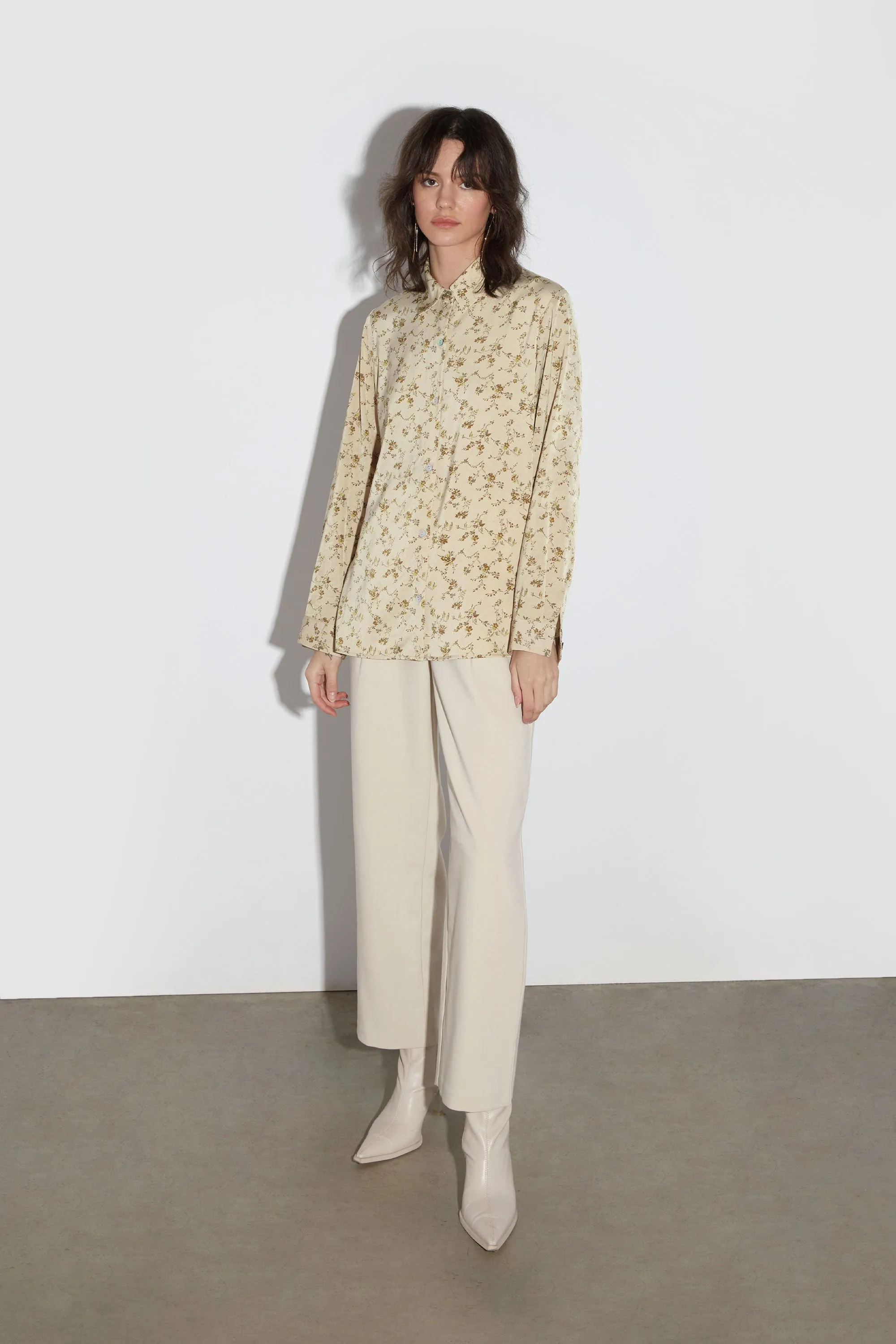 PRINTED SATIN BUTTON-UP BLOUSE