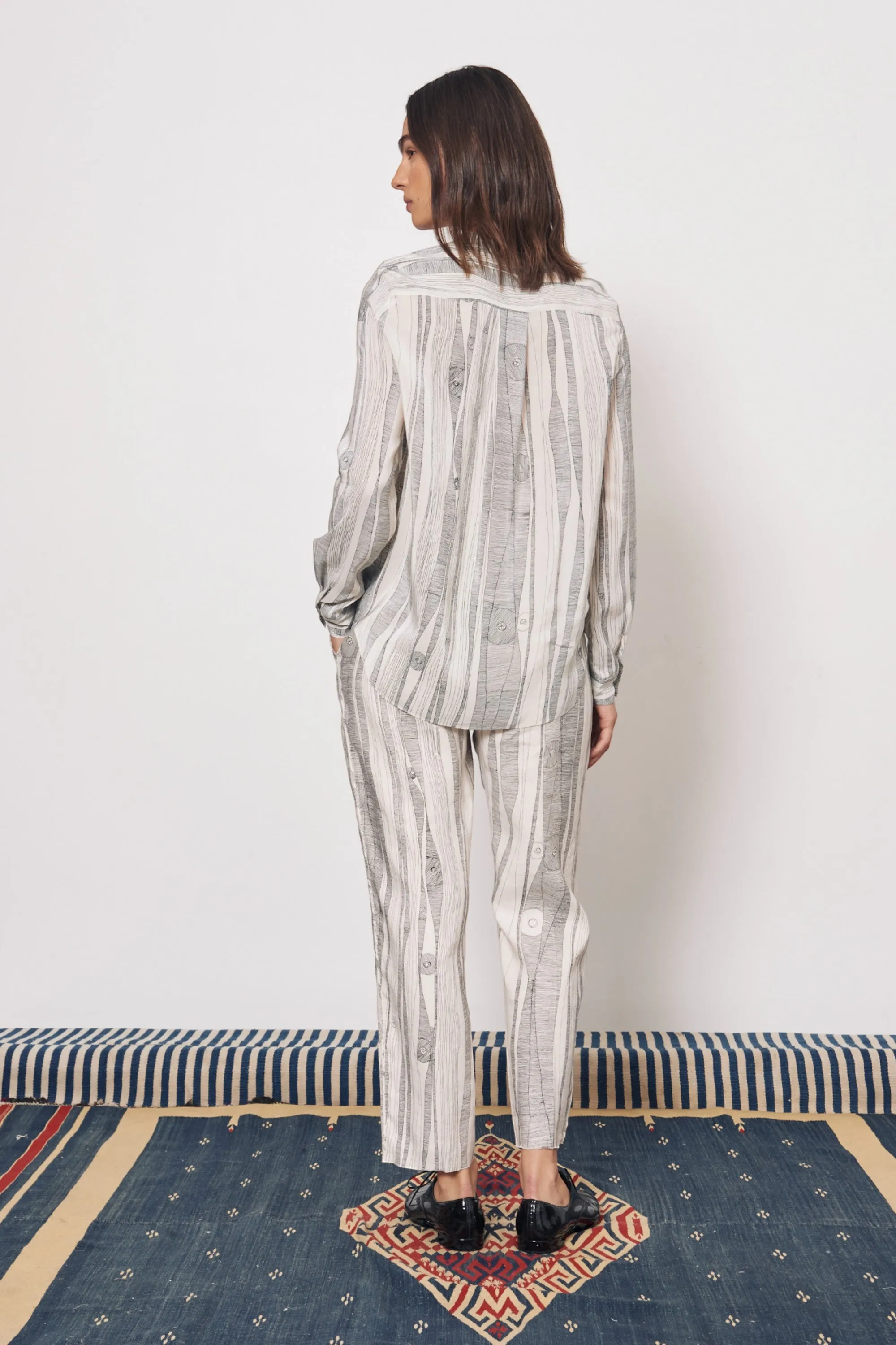 Silk Dirty White Black Print Togo Top